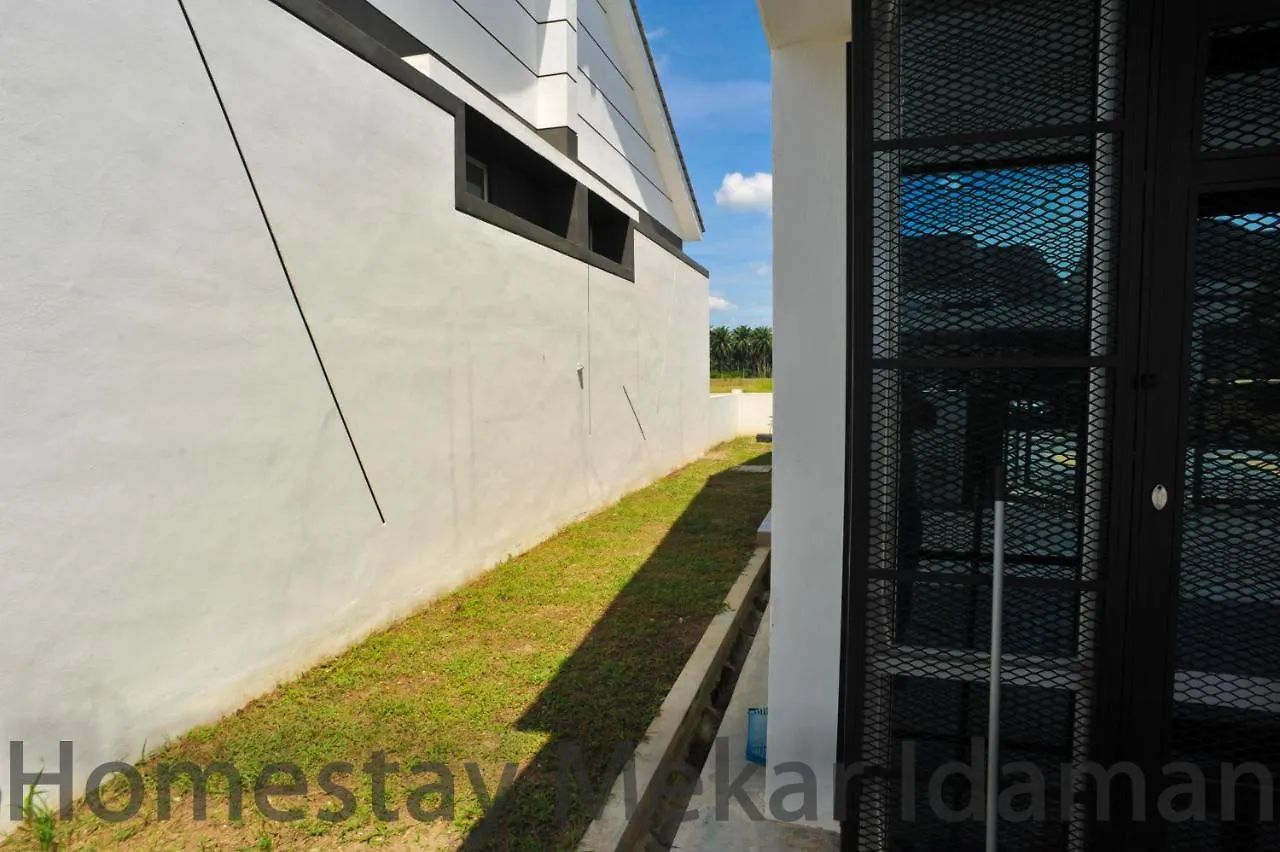 Vakantiehuis Homestay Mekar Idaman Kepala Batas